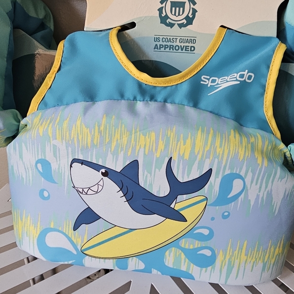 Speedo Kids Swim Vest - Aqua and Yellow shark 33-55lbs toddler - Picture 4 of 7
